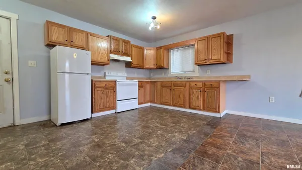 $160,000 | 817 East Stanford Avenue, Springfield, IL 62703