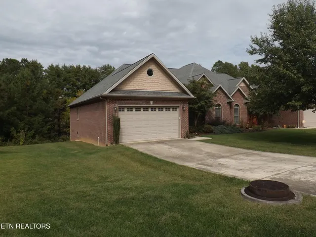 $439,900 | 392 Cromwe Street, Harrogate, TN 37752