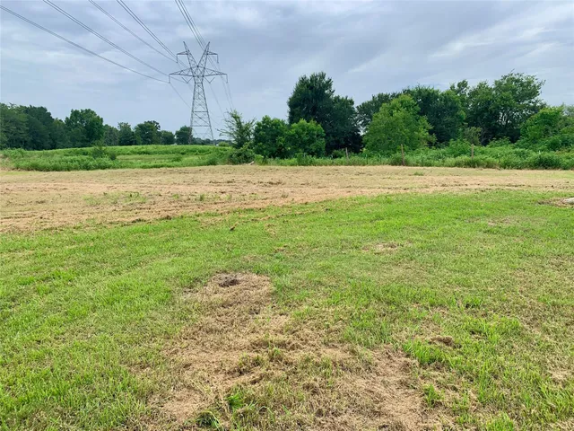 $280,000 | 7170 Breezewood Drive, Iola, TX 77861