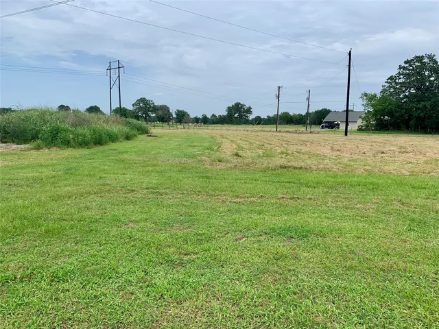 $280,000 | 7170 Breezewood Drive, Iola, TX 77861