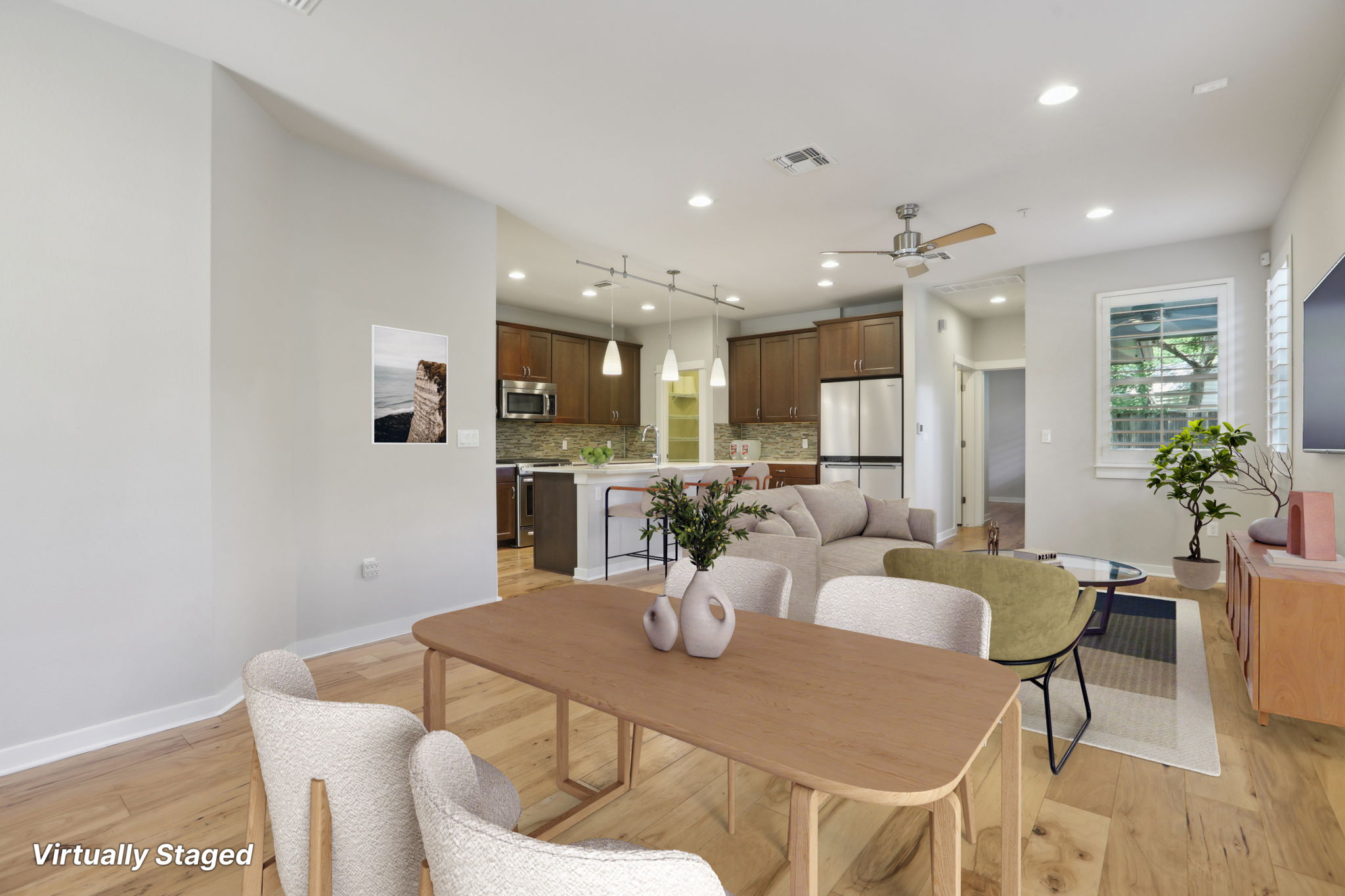 4008 Valley View Road, Unit A Austin, TX 78704 - Photo 4 of 22 Virtually staged