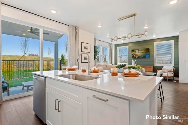 $437,350 | 1881 North Big Star Avenue, Eagle, ID 83616