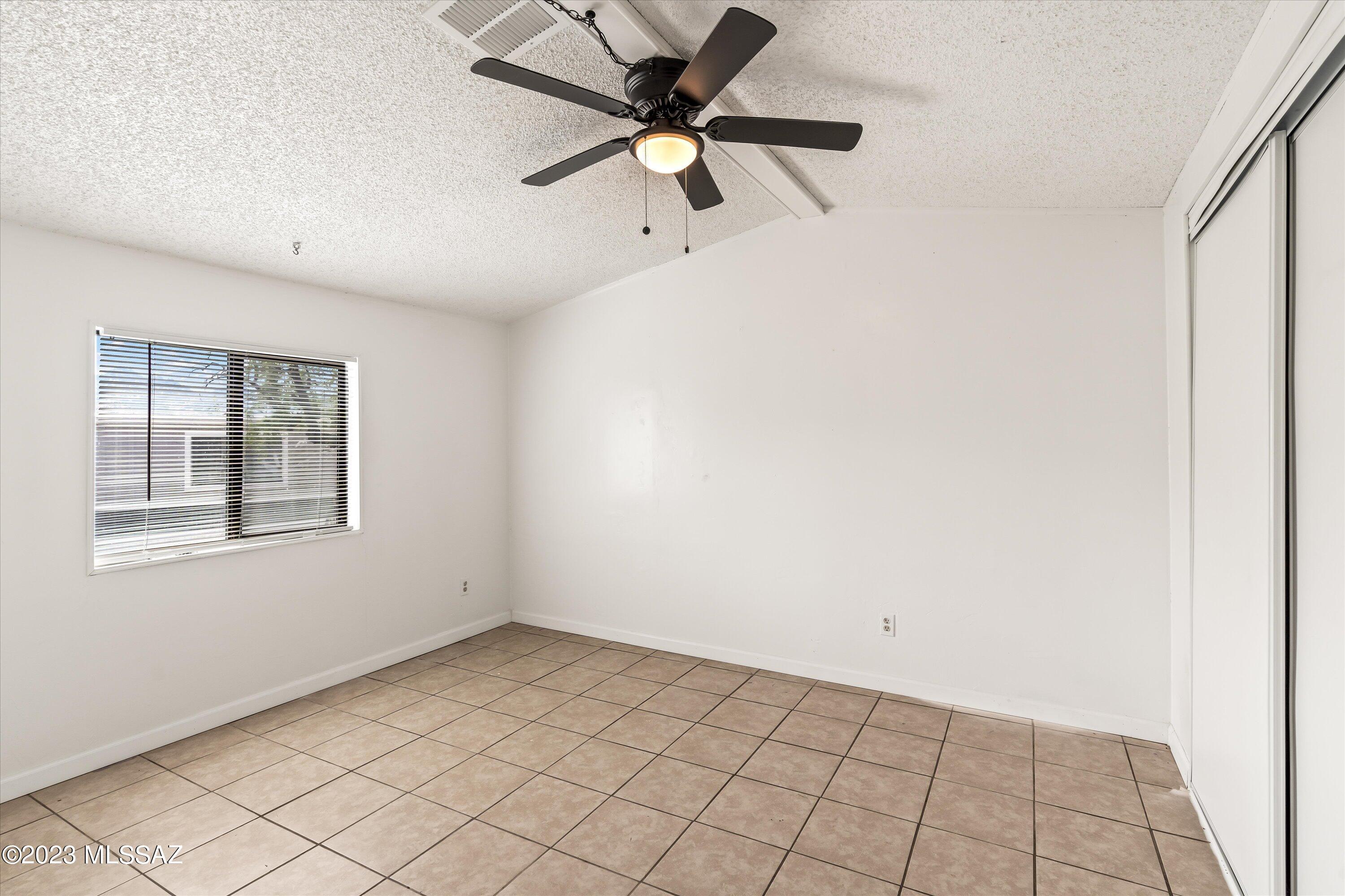 15770 North Oracle Road, Unit F3 Tucson, AZ 85739 - Photo 12 of 29