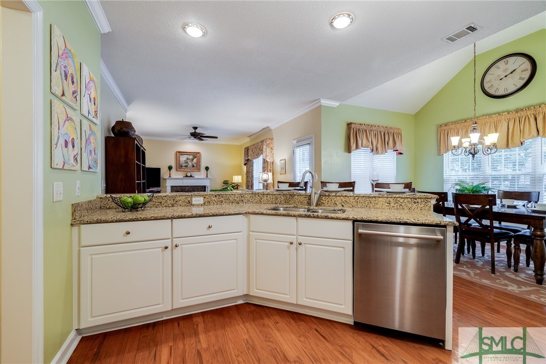 220 Olde Towne Road Savannah, GA 31410 - Photo 20 of 48 Gallery Image 20