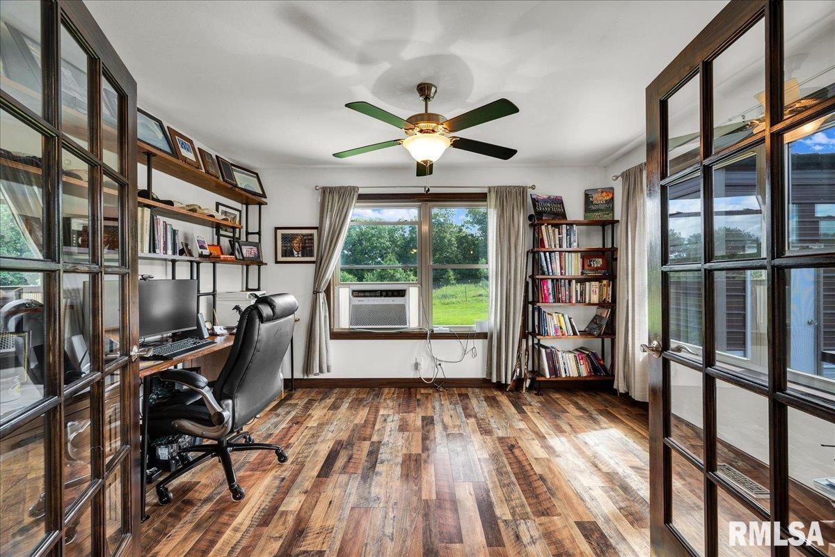 1600 Manson Height Road Dahinda, IL 61428 - Photo 20 of 98