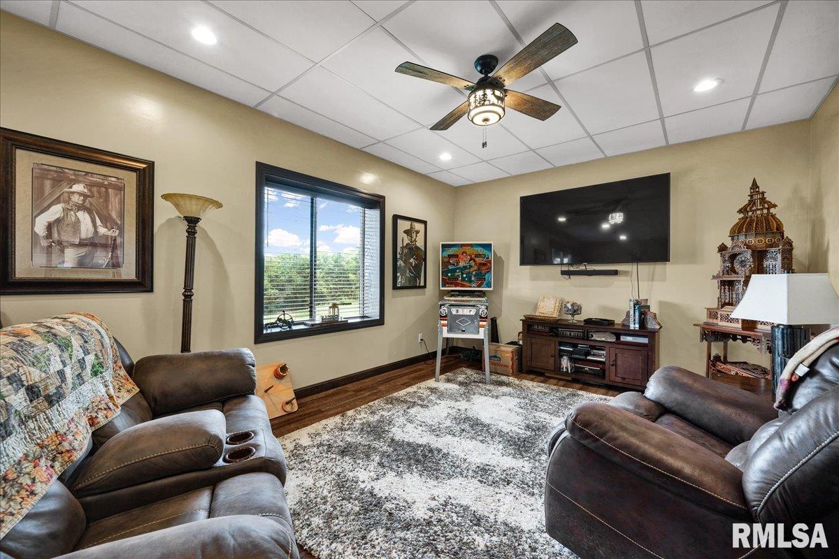 1600 Manson Height Road Dahinda, IL 61428 - Photo 24 of 98