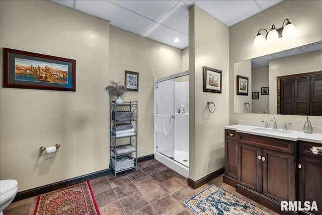 $2,200,000 | 1600 Manson Height Road, Dahinda, IL 61428