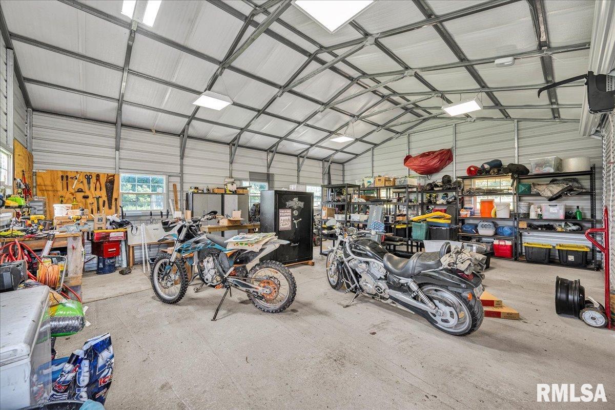 1600 Manson Height Road Dahinda, IL 61428 - Photo 33 of 98