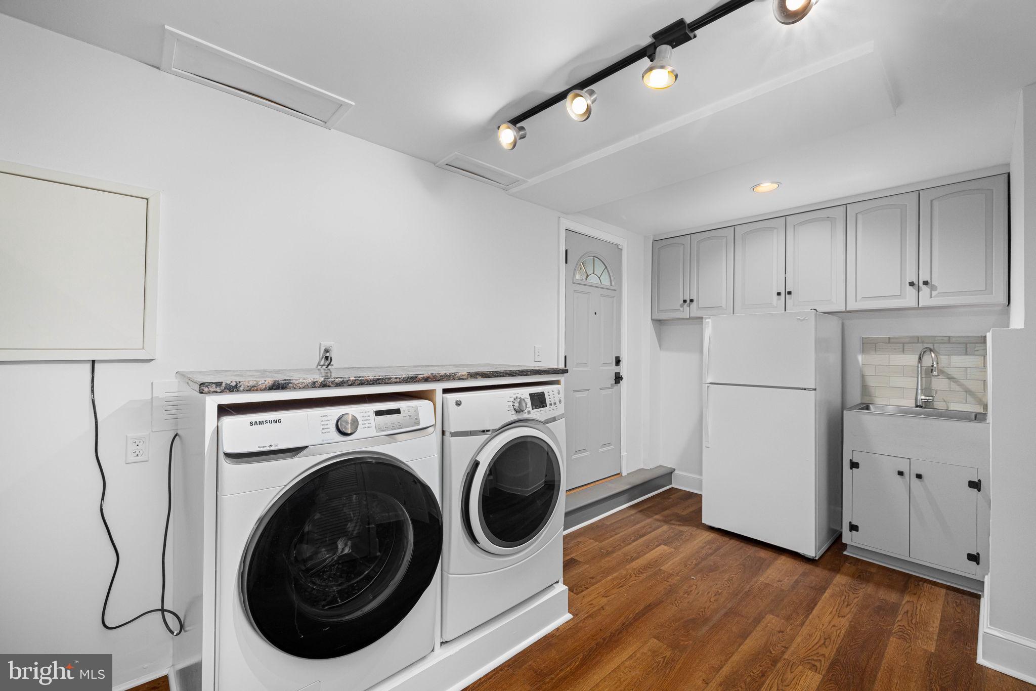 3121 Appleton Street Northwest Washington, DC 20008 - Photo 50 of 56 Laundry/Frig/sink