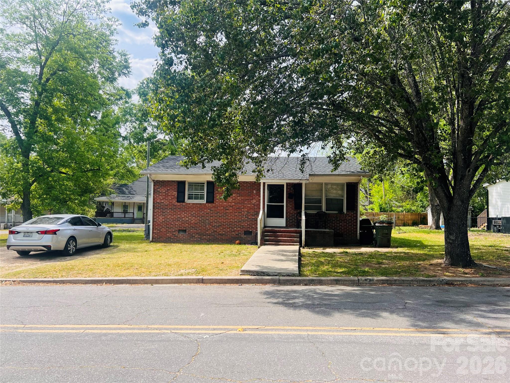 114 Hemphill Avenue Chester, SC 29706 - Photo 1 of 11