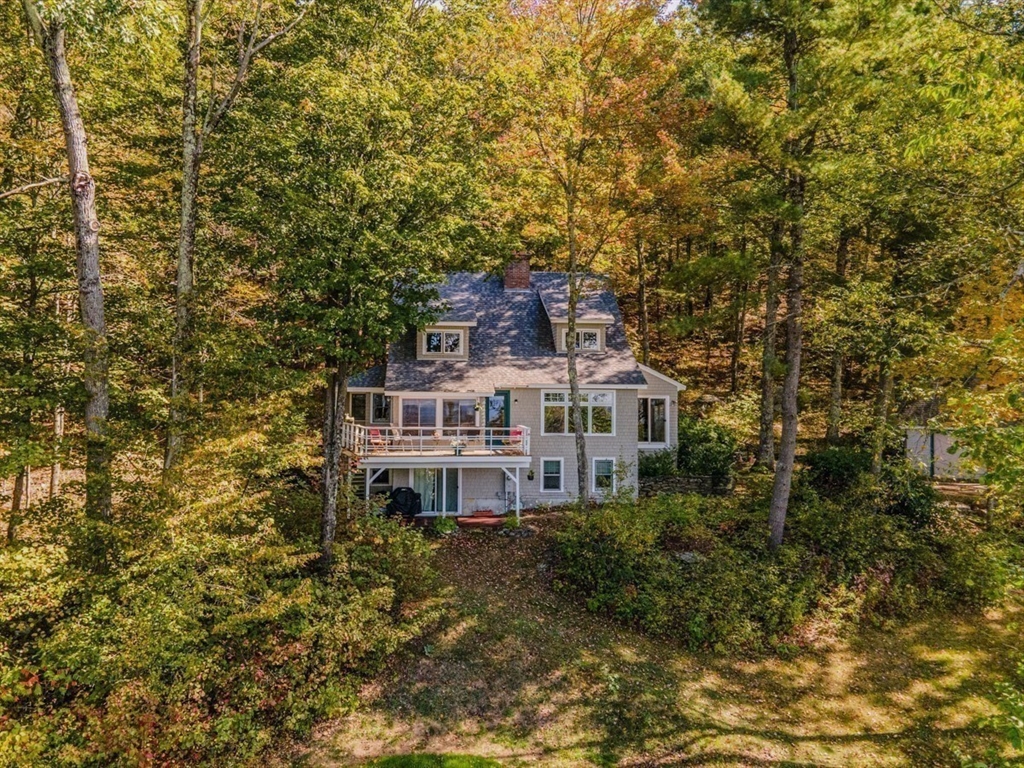 a house view with a outdoor space