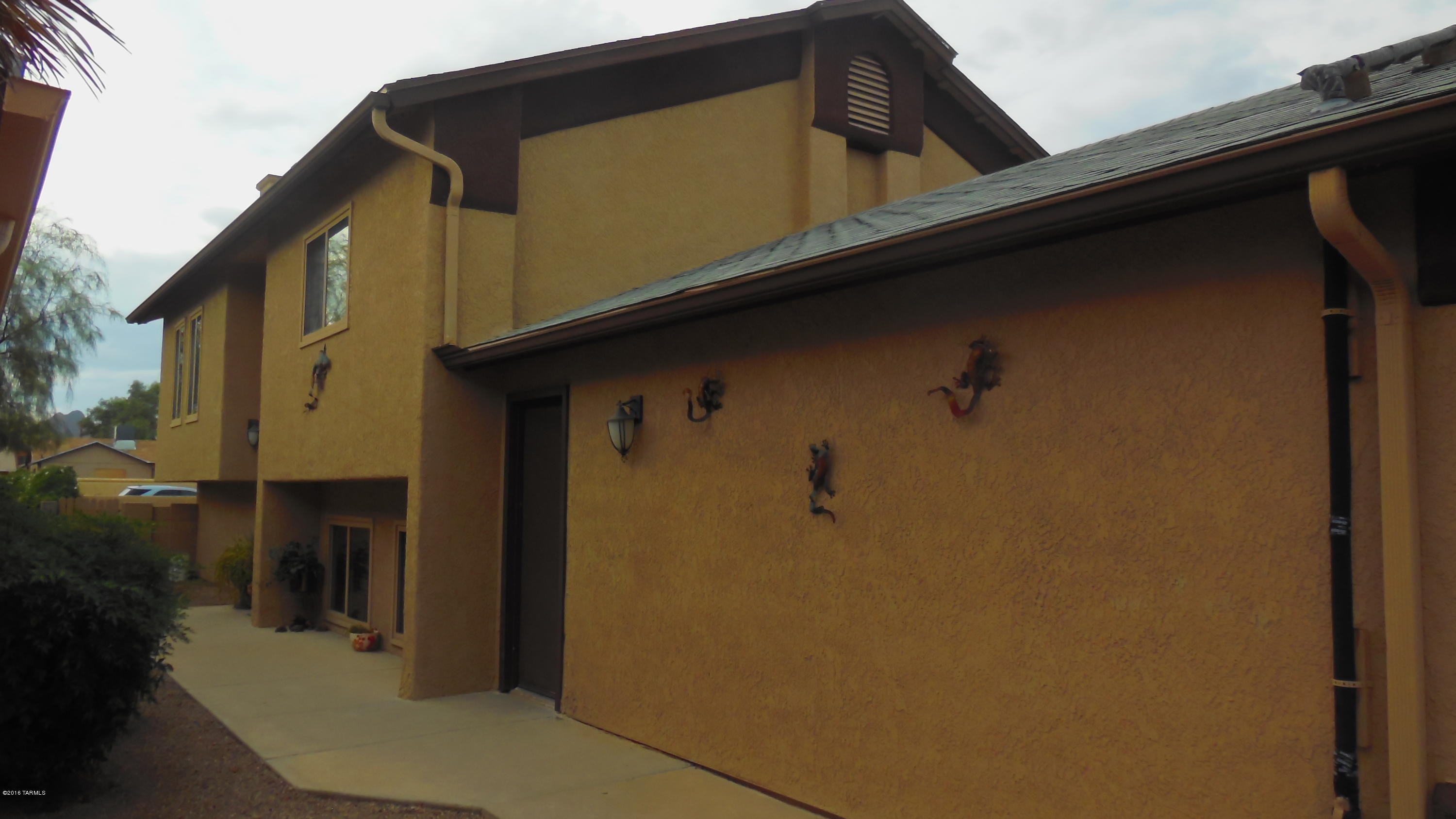 5400 South Stockwell Road Tucson, AZ 85746 - Photo 1 of 23 Gallery Image 1