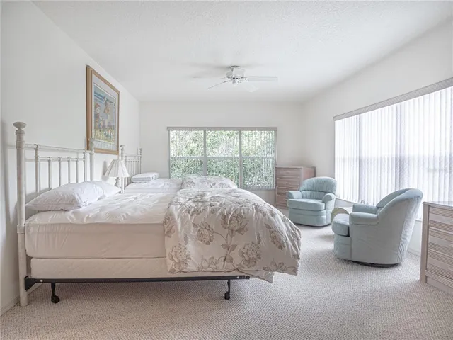 $6,000 | 920 East Lake Drive, Tarpon Springs, FL 34688