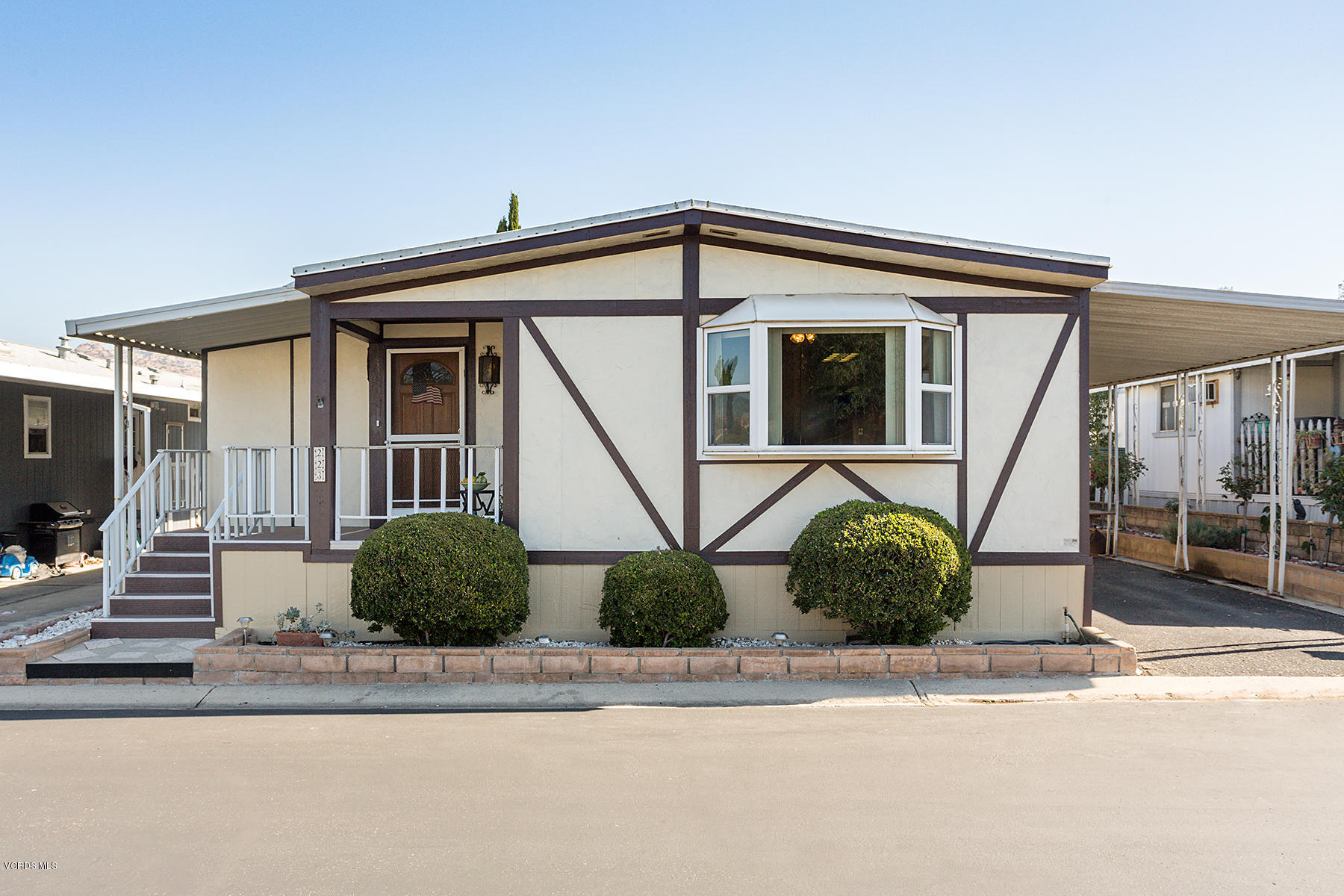 1550 Rory Lane, Unit 223 Simi Valley, CA 93063 - Photo 1 of 36 223Rory1-mls