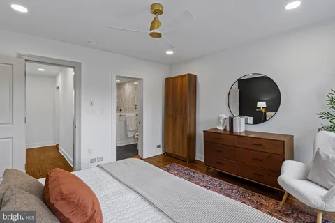 $775,000 | 917 Catharine Street, Philadelphia, PA 19147