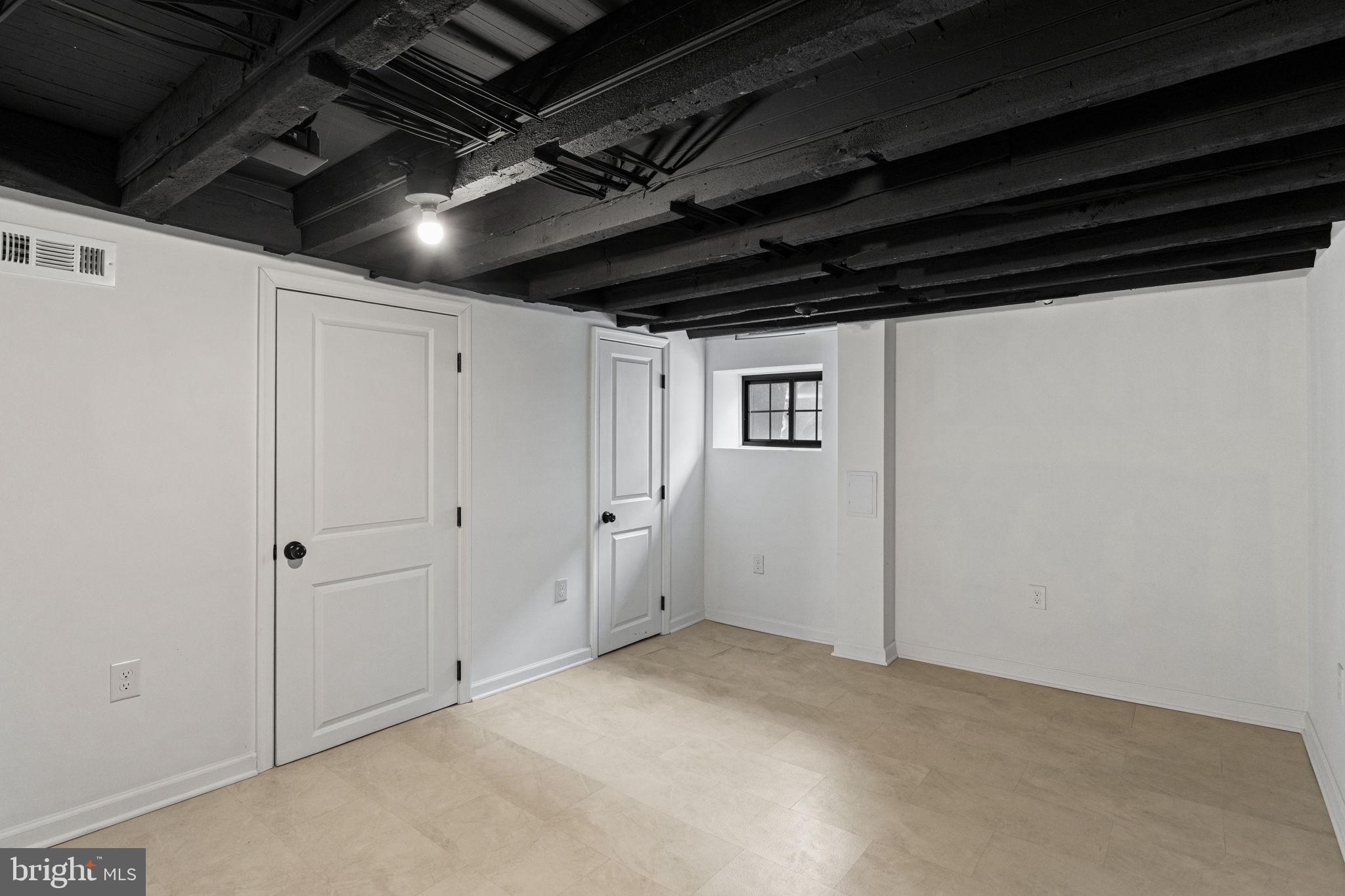 917 Catharine Street Philadelphia, PA 19147 - Photo 32 of 34