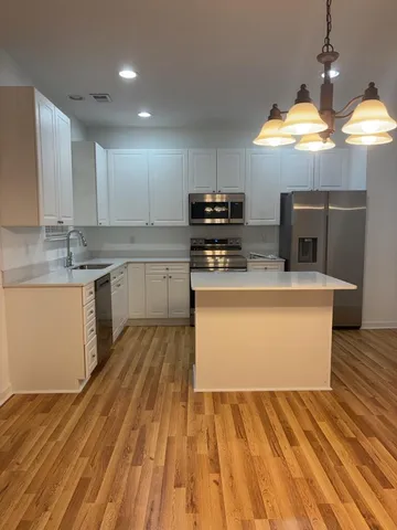 $3,100 | 1544 Oxborough Circle, Mount Pleasant, SC 29466