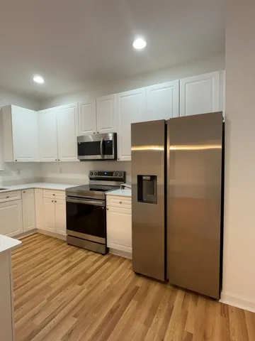 $3,100 | 1544 Oxborough Circle, Mount Pleasant, SC 29466