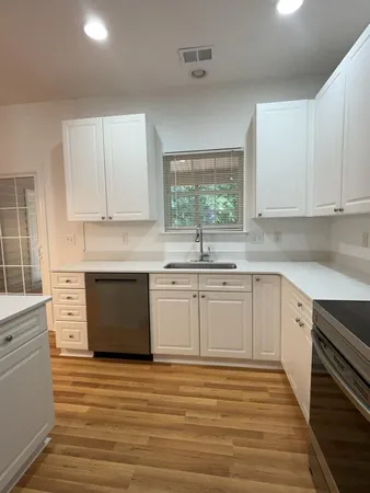 $2,900 | 1544 Oxborough Circle, Mount Pleasant, SC 29466