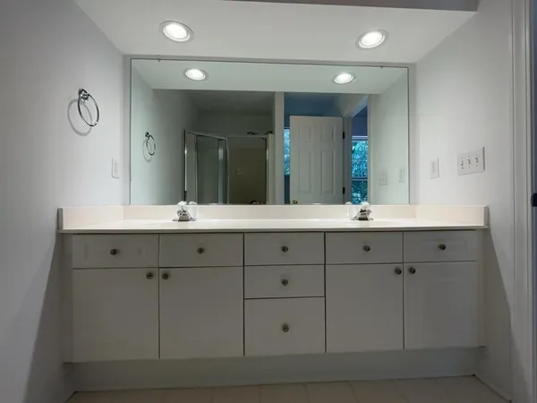 $2,900 | 1544 Oxborough Circle, Mount Pleasant, SC 29466