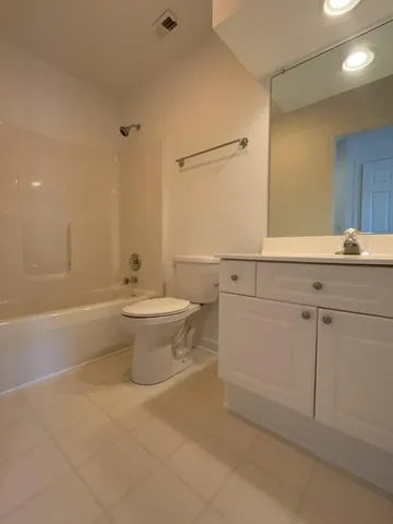 $3,100 | 1544 Oxborough Circle, Mount Pleasant, SC 29466