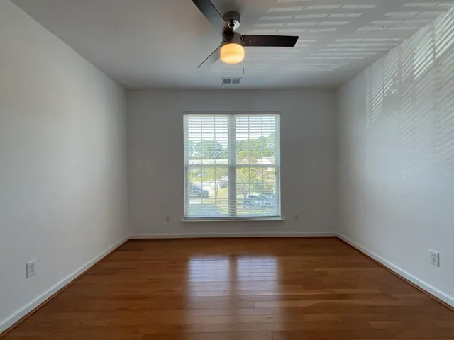 $3,100 | 1544 Oxborough Circle, Mount Pleasant, SC 29466