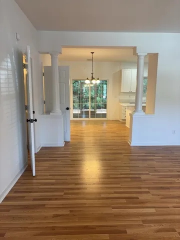 $3,100 | 1544 Oxborough Circle, Mount Pleasant, SC 29466