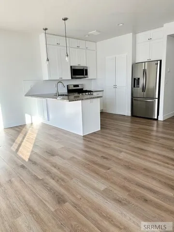 $349,000 | 458 South 3rd West, Unit 458, Sugar City, ID 83448