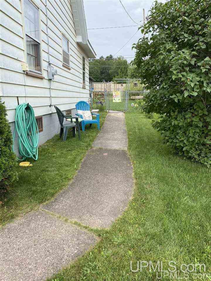 220 Marble Street Ishpeming, MI 49849 - Photo 38 of 41 Gallery Image 38