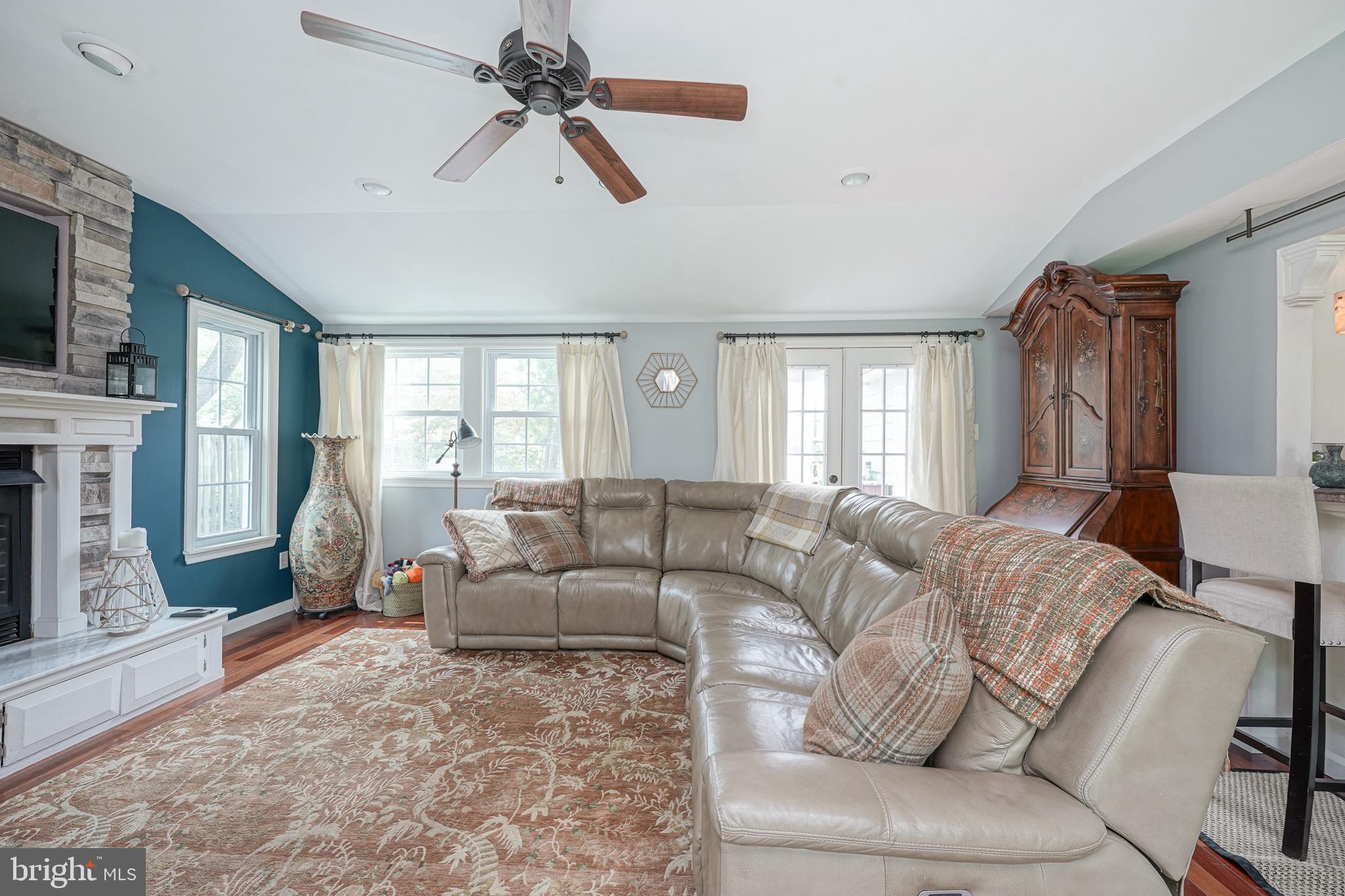 128 Farmington Road Cherry Hill, NJ 08034 - Photo 29 of 57