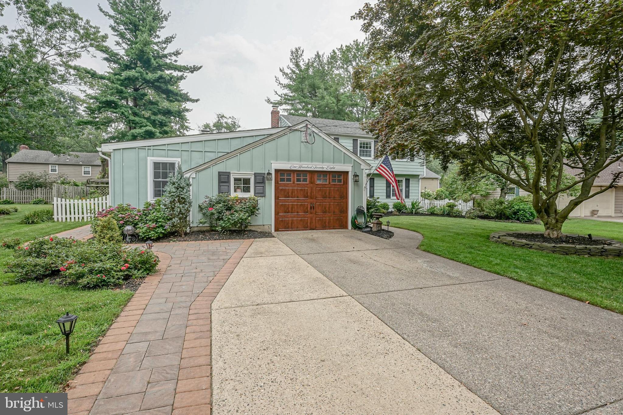 128 Farmington Road Cherry Hill, NJ 08034 - Photo 4 of 57
