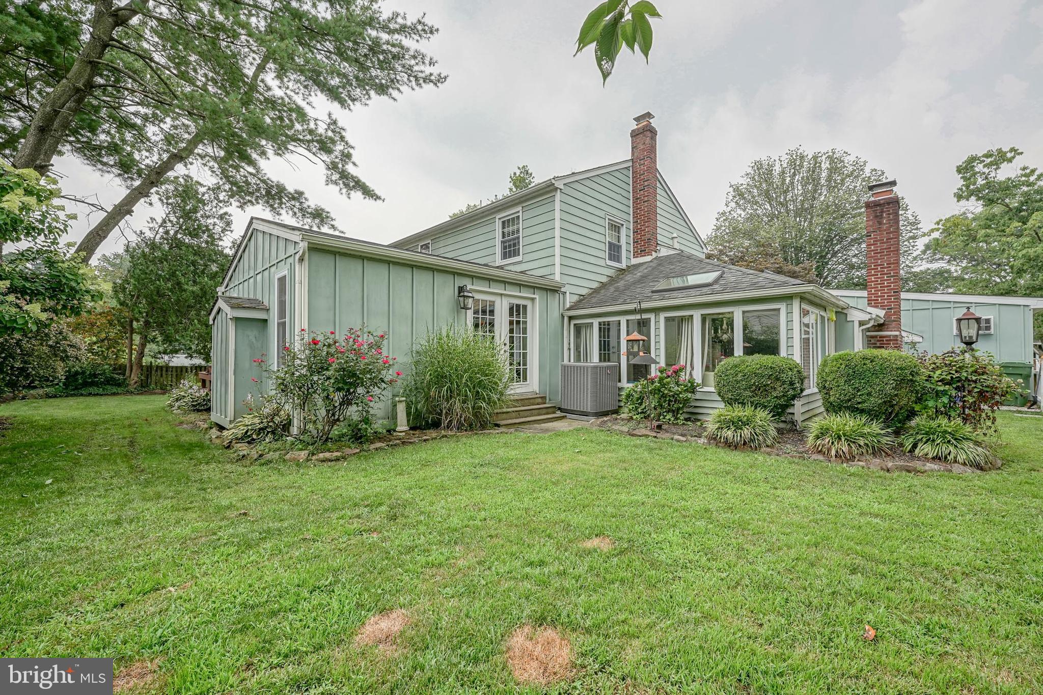 128 Farmington Road Cherry Hill, NJ 08034 - Photo 8 of 57