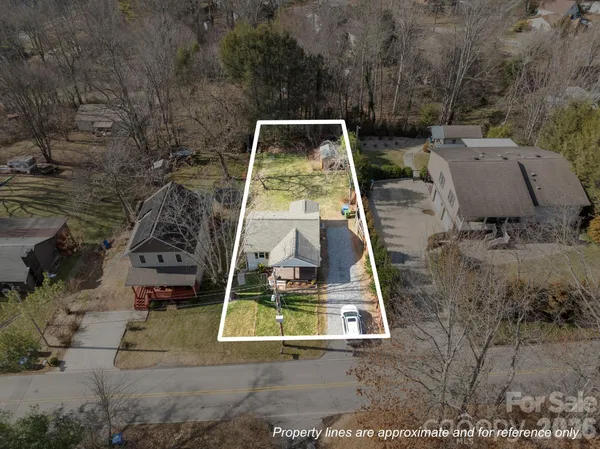 $420,000 | 164 Lakeside Drive, Asheville, NC 28806