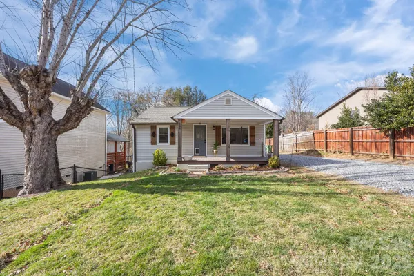 $420,000 | 164 Lakeside Drive, Asheville, NC 28806