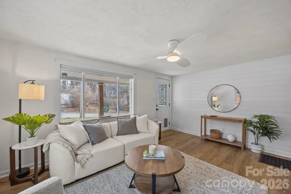 $420,000 | 164 Lakeside Drive, Asheville, NC 28806