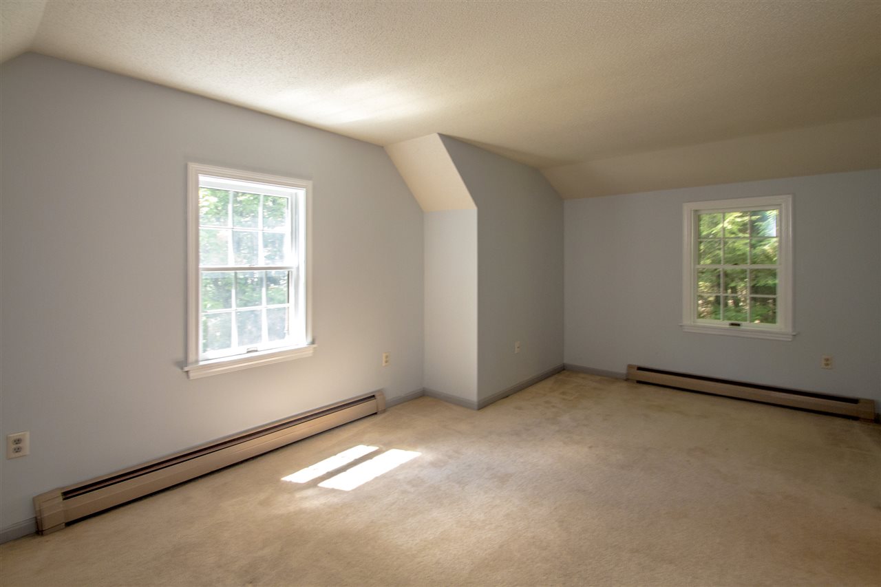 1021 Eaton Road Conway, NH 03818 - Photo 10 of 22
