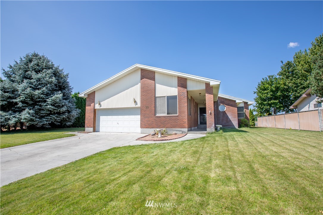 15 Ridge Drive Ephrata, WA 98823 - Photo 1 of 28 Gallery Image 1