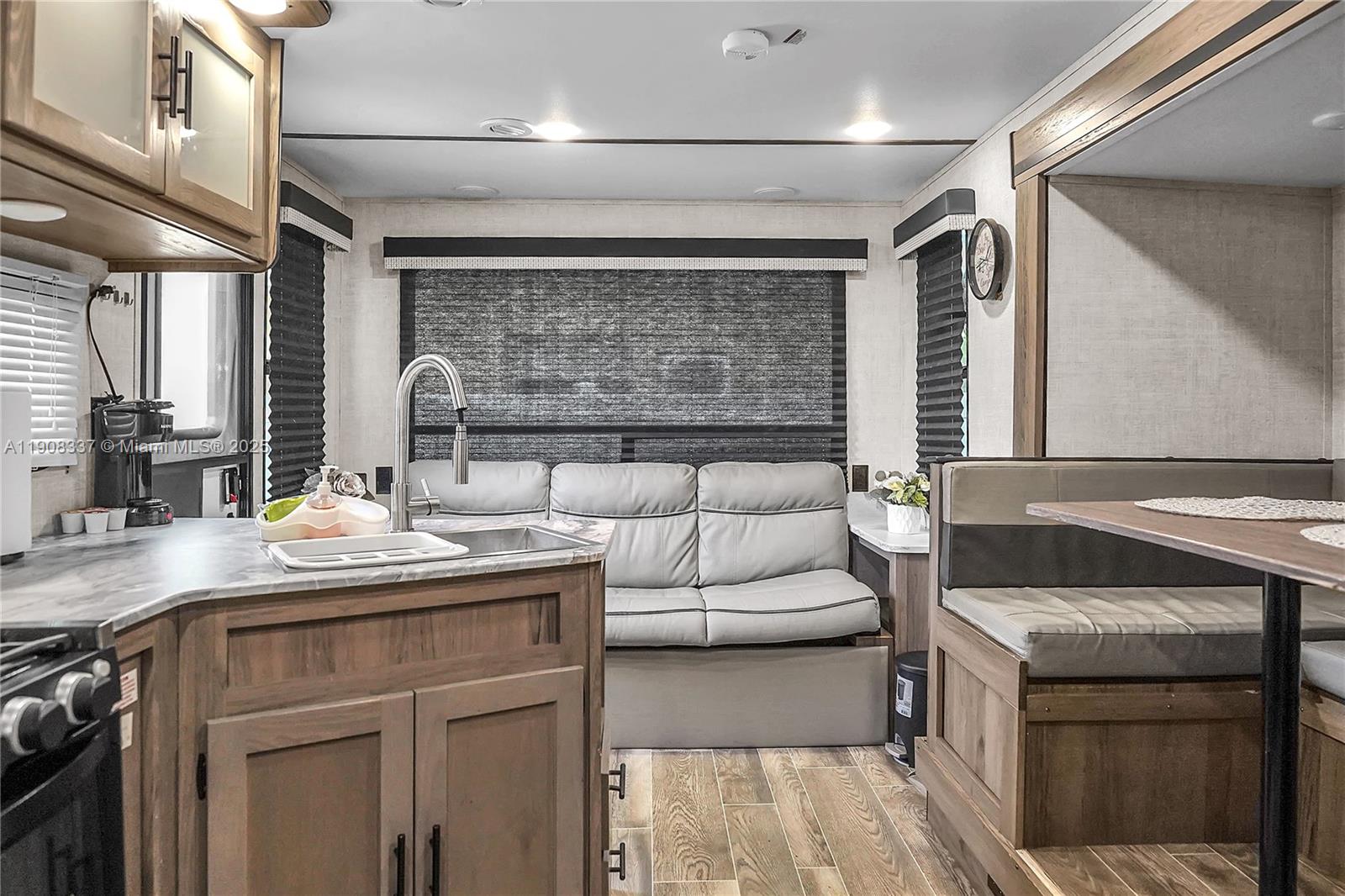 6036 Polk Street, Unit 4 Hollywood, FL 33024 - Photo 16 of 26