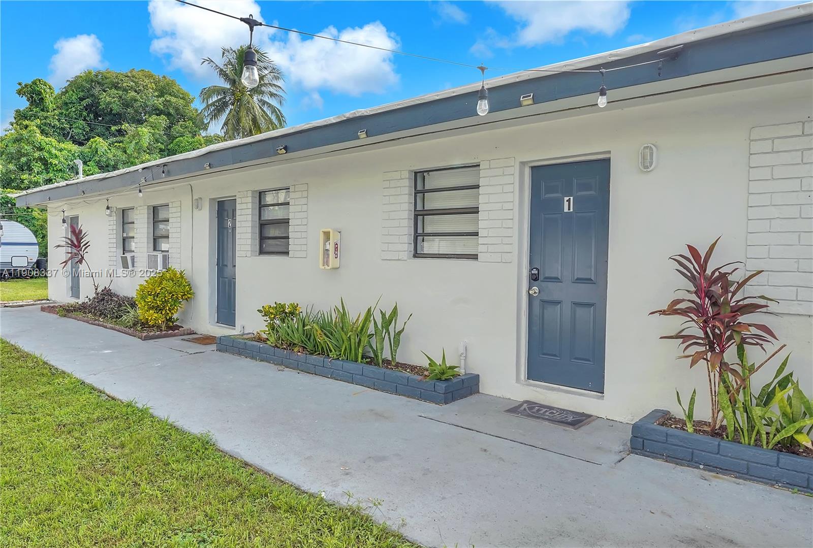 6036 Polk Street, Unit 4 Hollywood, FL 33024 - Photo 10 of 26