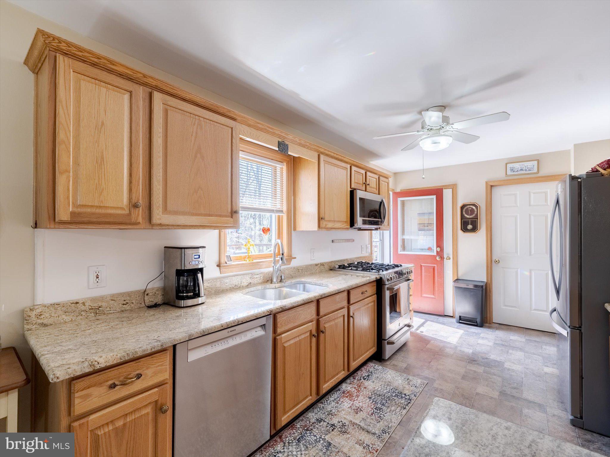 2135 Sterners Road Green Lane, PA 18054 - Photo 21 of 47 Kitchen