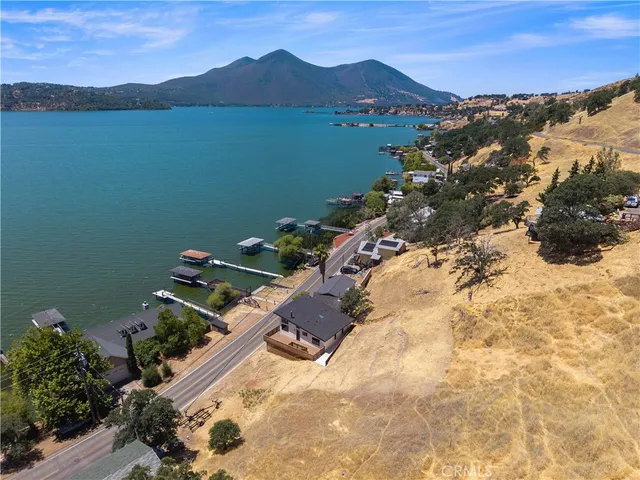 $475,000 | 12630 Lakeshore Drive, Clearlake, CA 95422