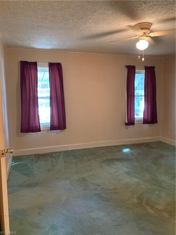 1025 Friendly Road Eden, NC 27288 - Photo 7 of 17 Gallery Image 7