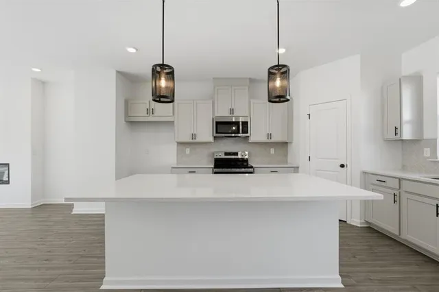 $2,750 | 6137 Wayburn Street, Tucker, GA 30084