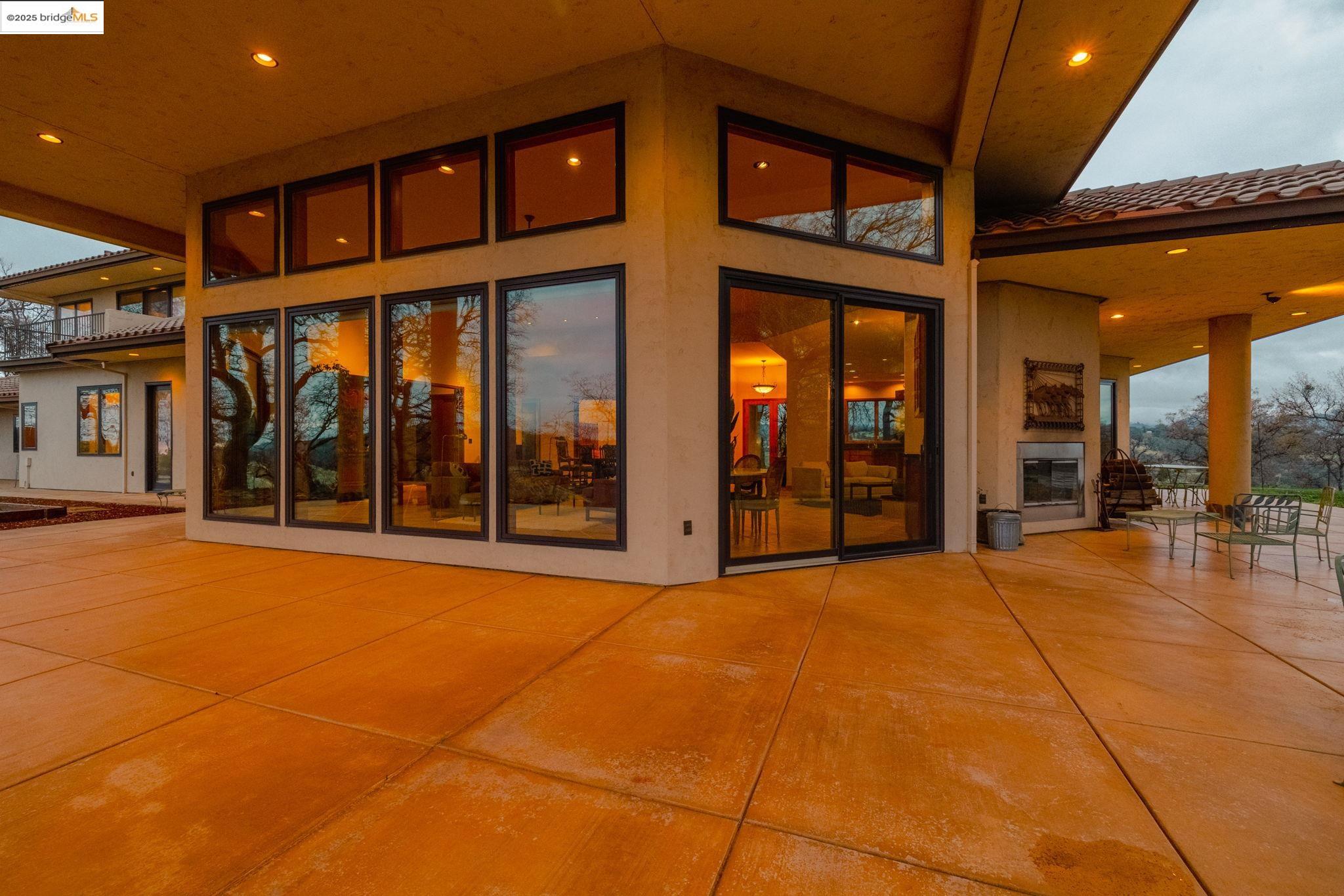 25775 Powell Ranch Road Sonora, CA 95370 - Photo 3 of 60