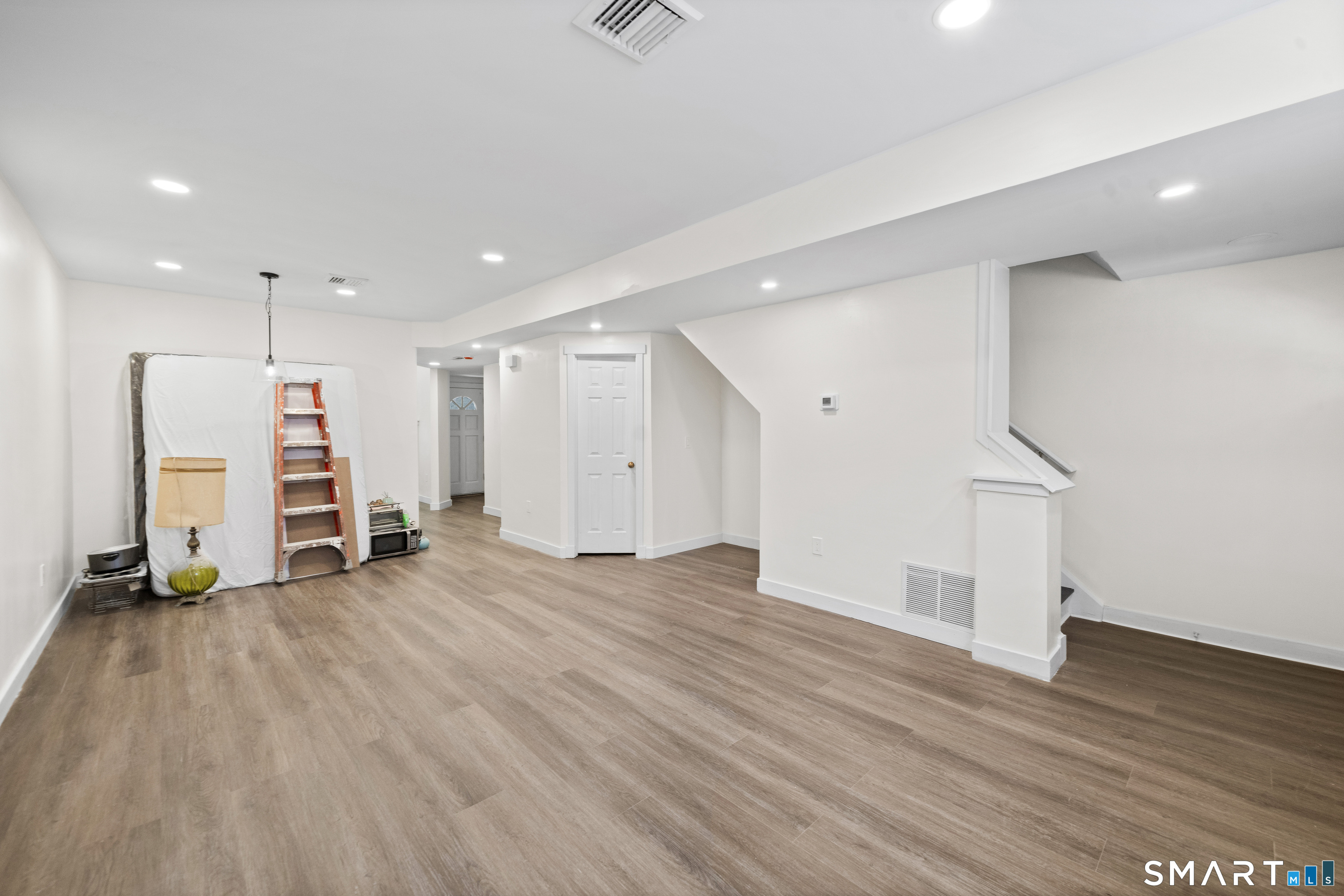 136 Maple Avenue, Unit B Hartford, CT 06114 - Photo 7 of 22