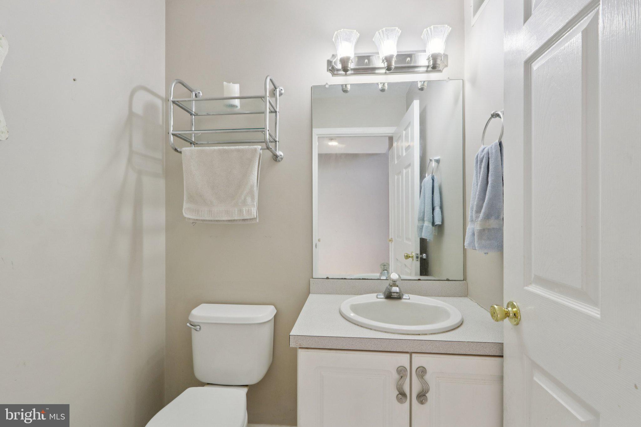 187 Compass Road Manahawkin, NJ 08050 - Photo 25 of 61