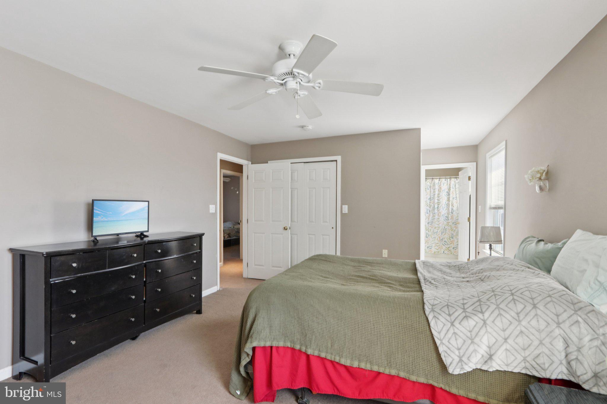 187 Compass Road Manahawkin, NJ 08050 - Photo 29 of 61