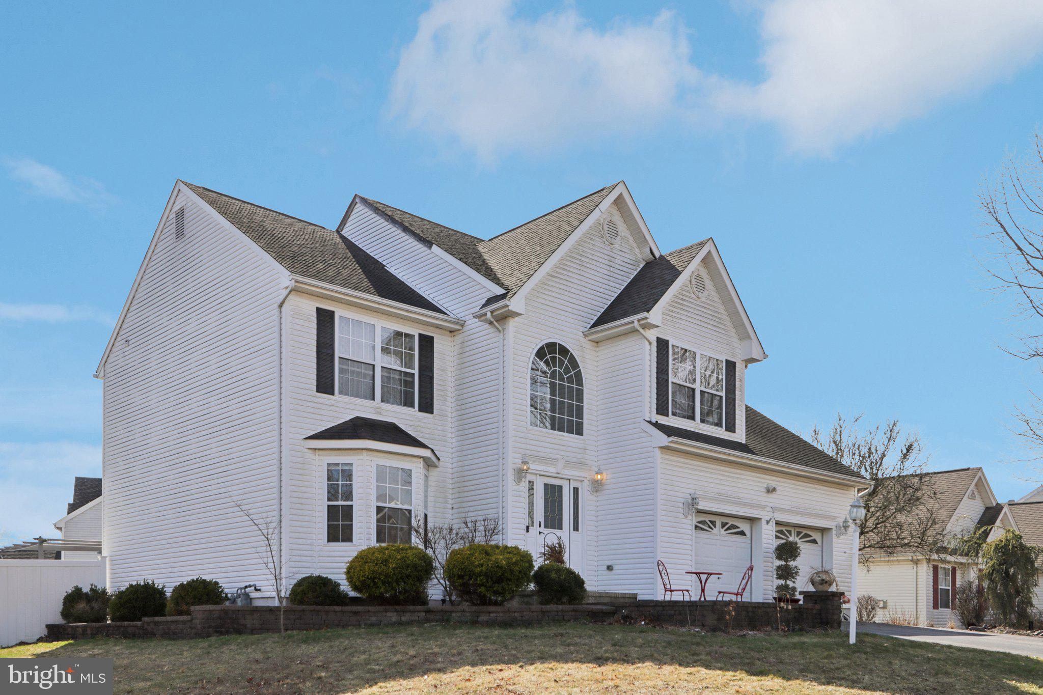 187 Compass Road Manahawkin, NJ 08050 - Photo 4 of 61