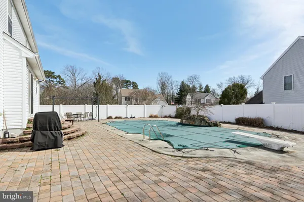 $595,000 | 187 Compass Road, Manahawkin, NJ 08050