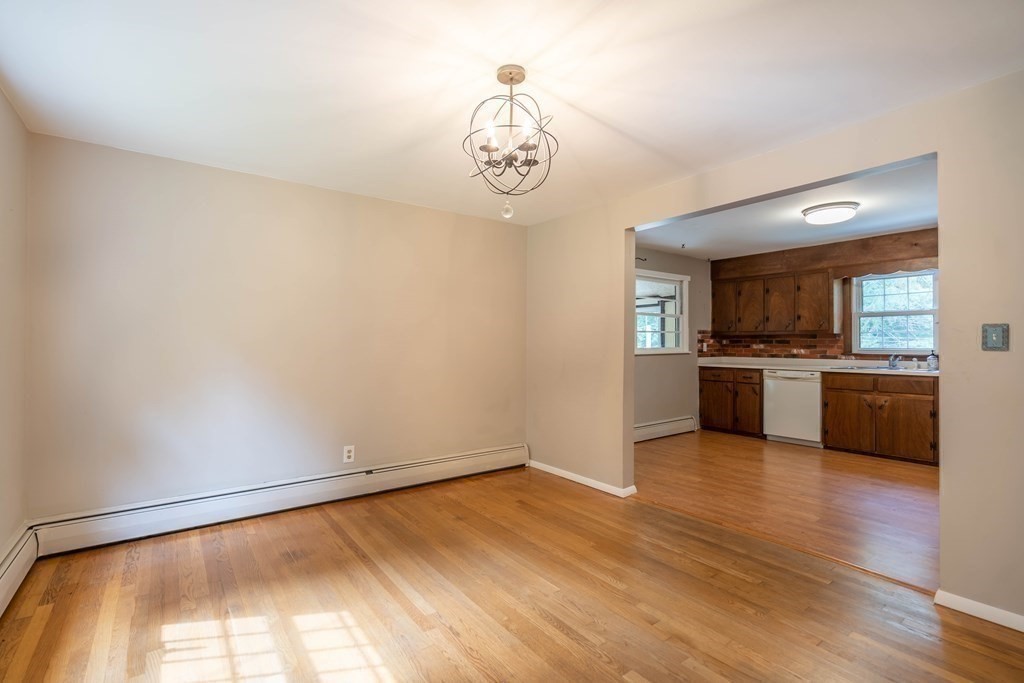 144 Charlton Road Spencer, MA 01562 - Photo 16 of 42 Gallery Image 16